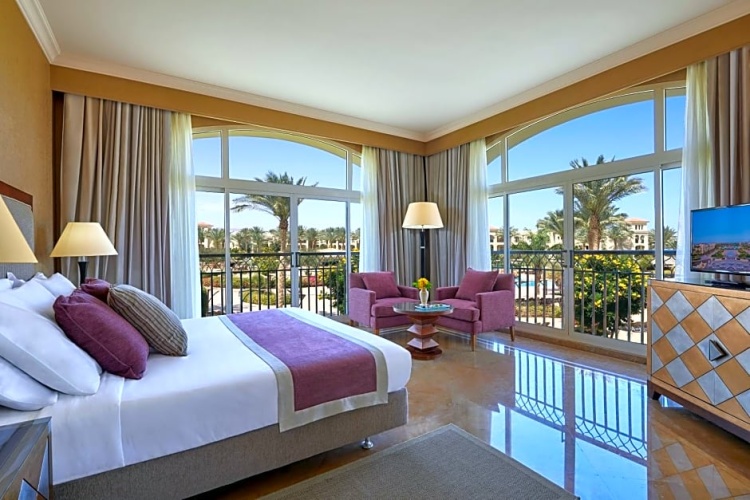 Executive JAZ Mirabel Beach Double Suite with pool view