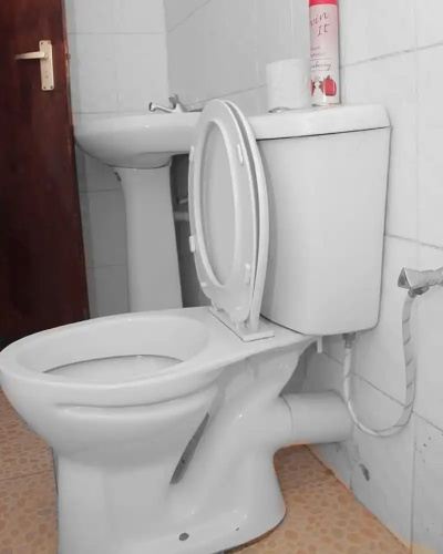 Dover Hotel Bondo
