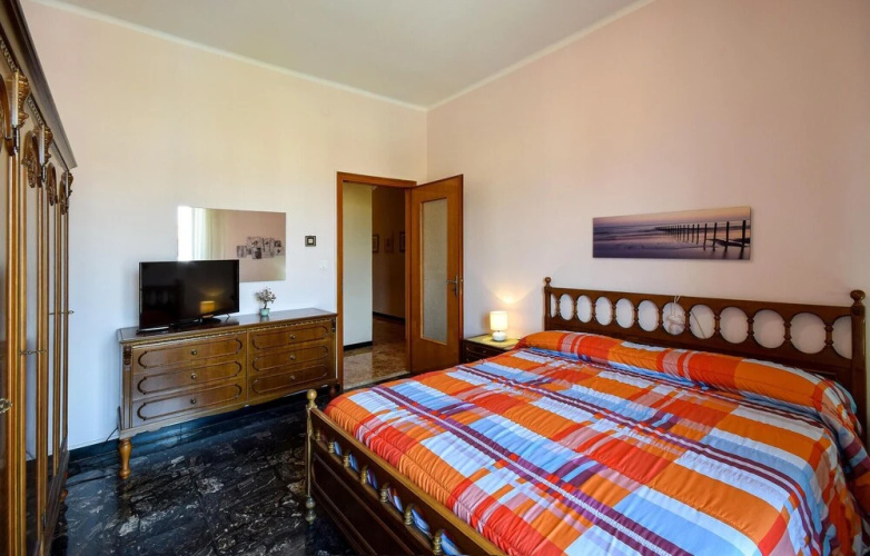 Nice Apartment in Albenga With Wifi and 1 Bedrooms