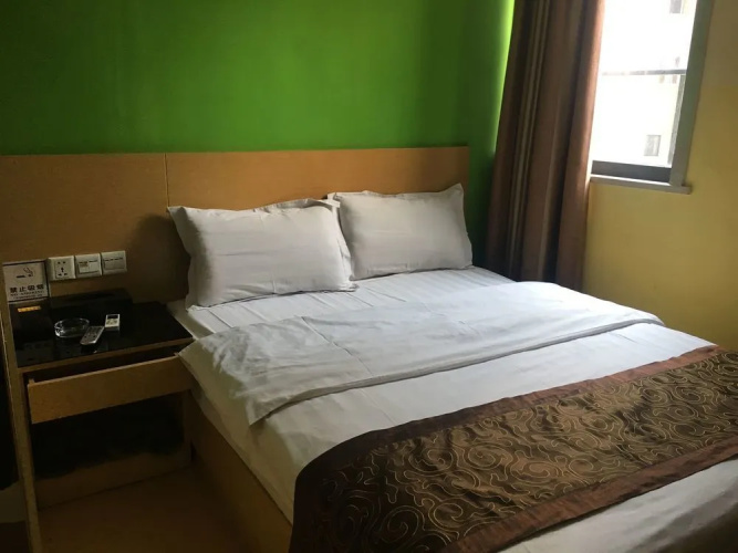 Victory hotel
