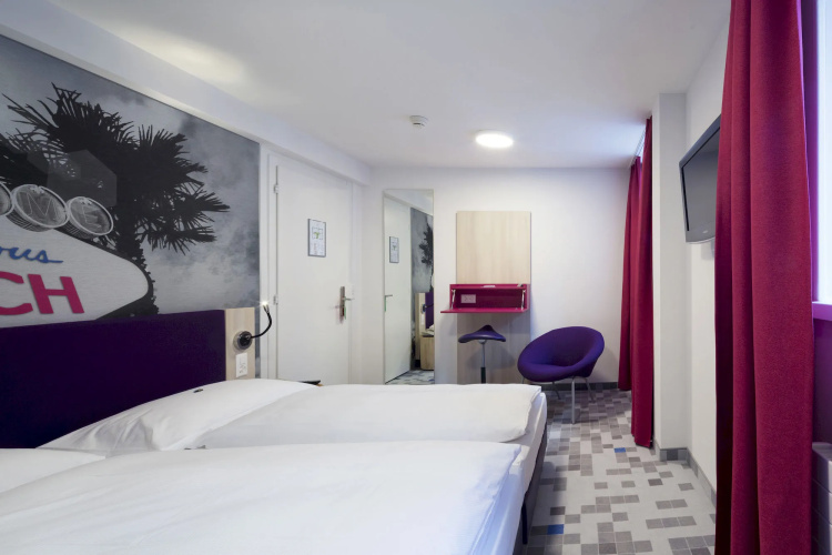 Fred Guest House Hauptbahnhof - Self Check-in