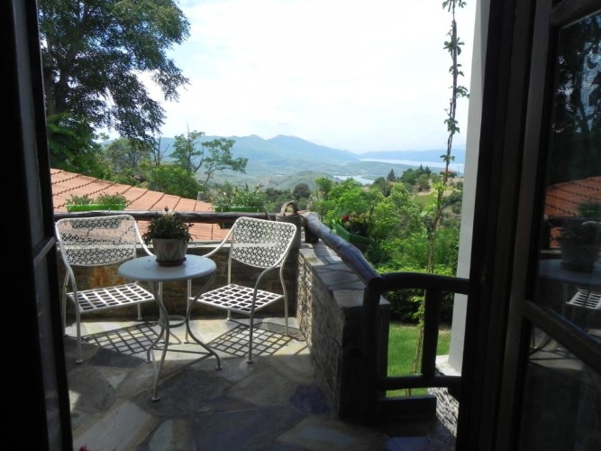 Standard Triple room with balcony