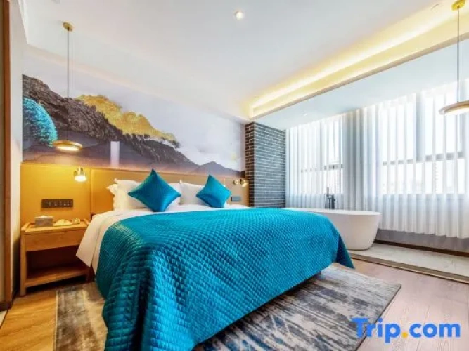 Double Suite with city view