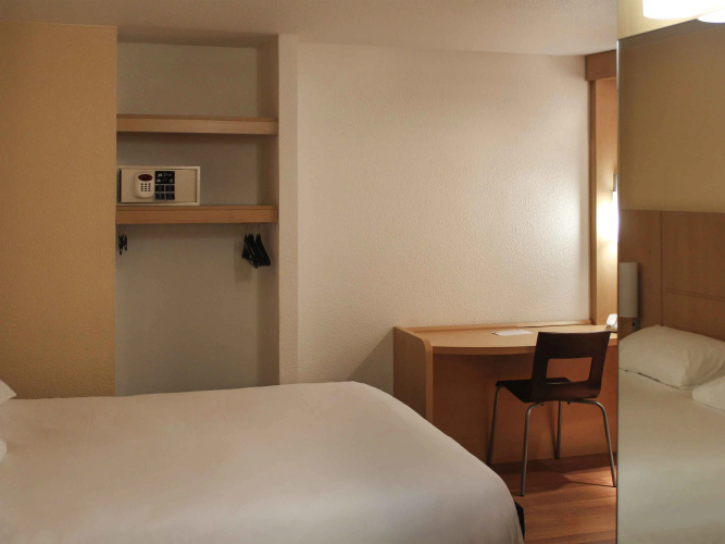 ibis Nice Centre Gare photo 6