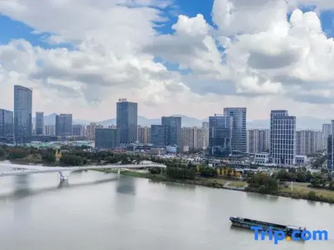 Manyue Hotel (Shangyu HP Plaza)