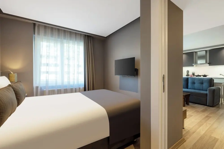 Standard Suite with balcony