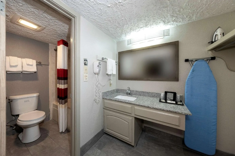 Superior Quadruple room