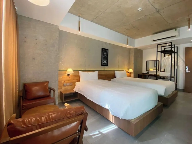 Standard Twin room