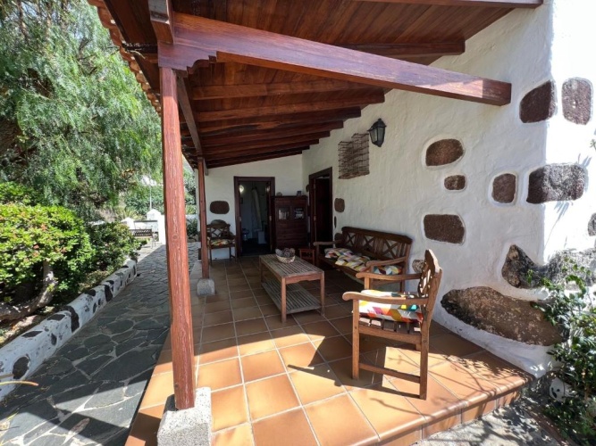 3 Bedrooms Villa
