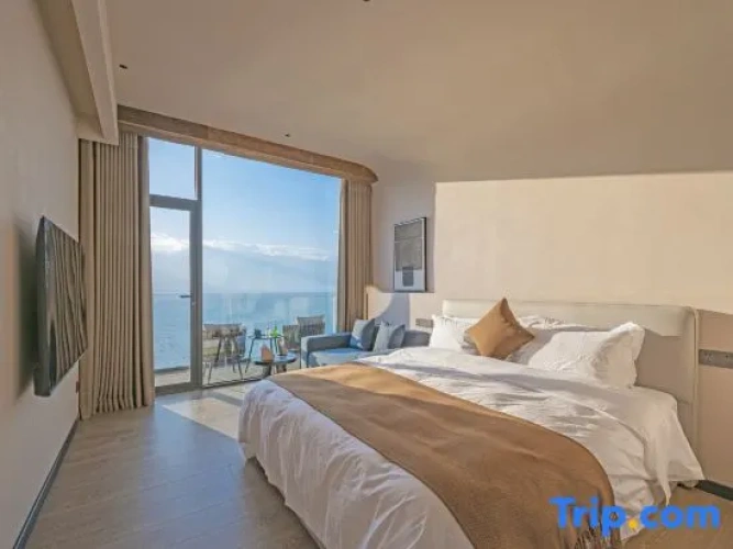 Standard Double room with balcony and with view