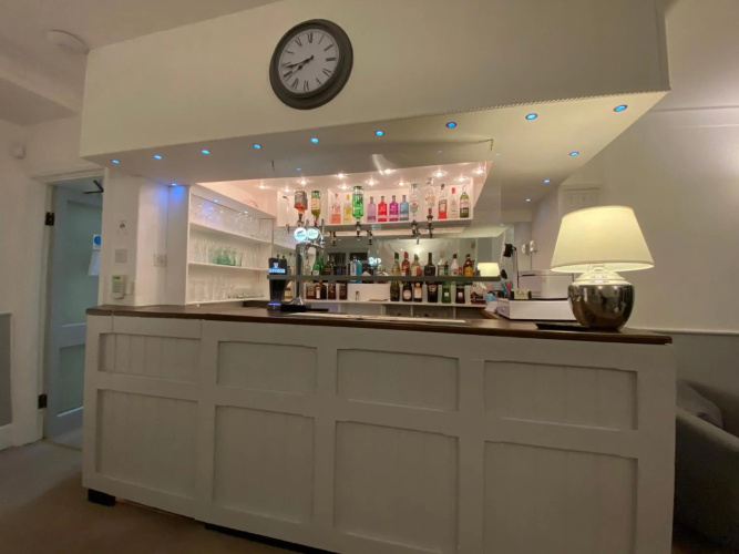 Old Farm Hotel