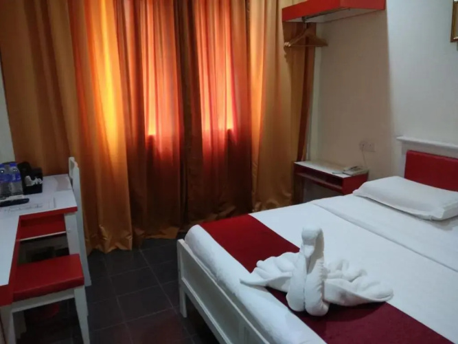 Pz Hotel