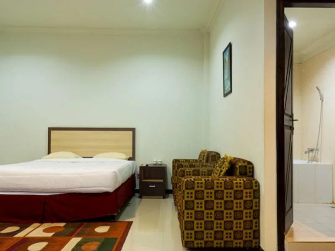 Estate Hotel
