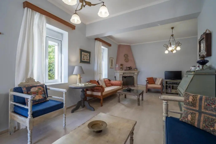 Dryades Villa
