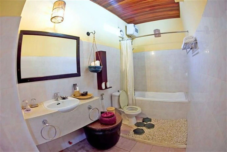 Le René Angkor Boutique