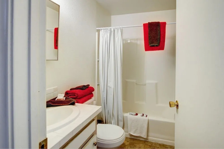 Crimson Hills Motel