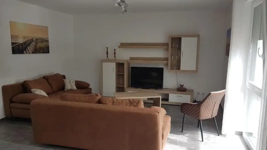 Deluxe Apartment with balcony