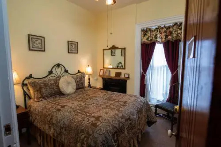 Spencer House Bed and Breakfast