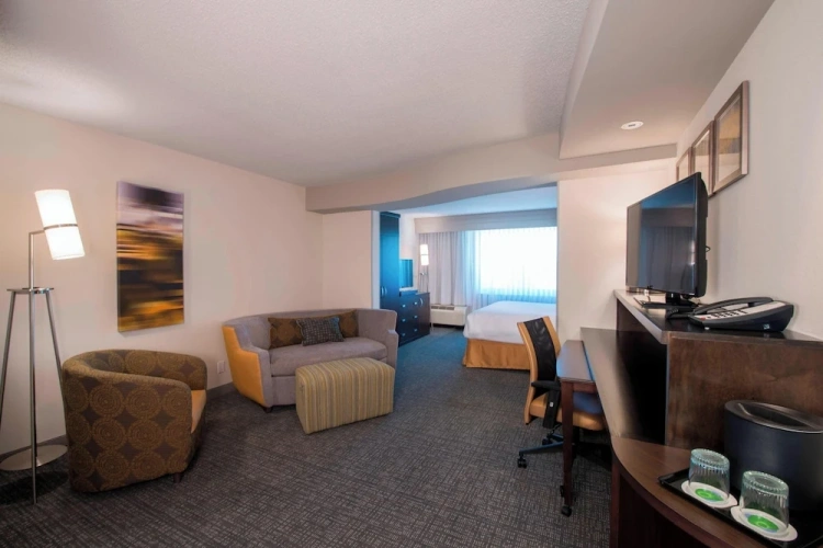 Double Suite