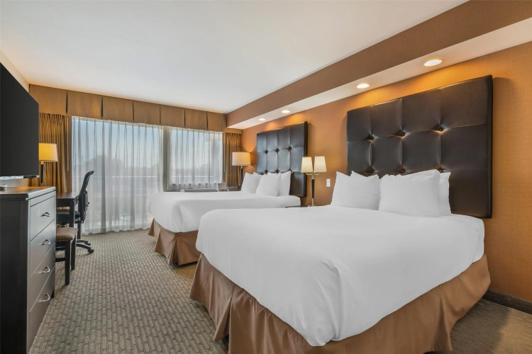 Standard Quadruple room with balcony