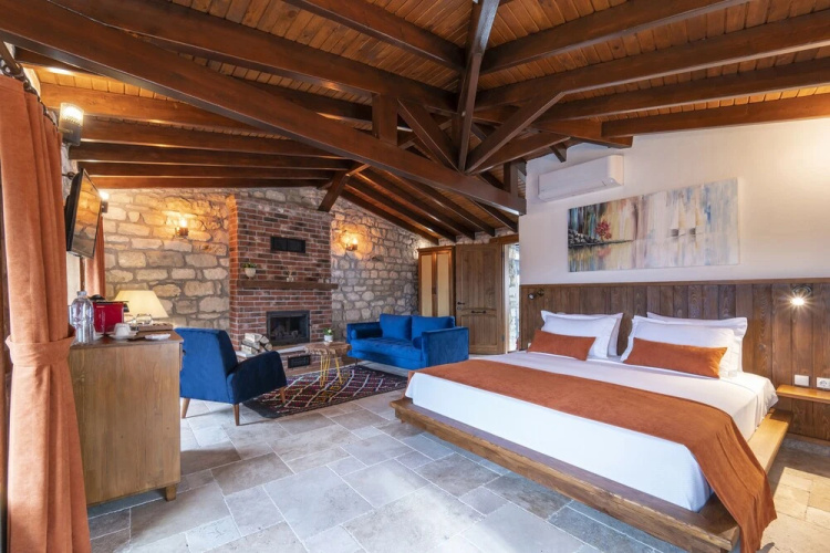 3 Salkım Butik Otel