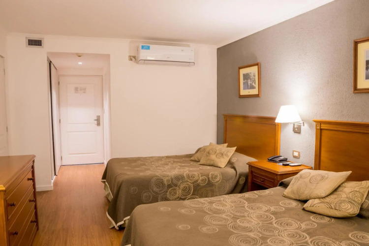Howard Johnson by Wyndham Rio Cuarto Casino
