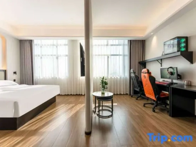 Premier Suite