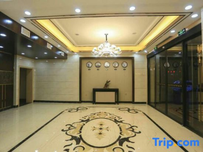 Longqi Junyue Chief Hotel
