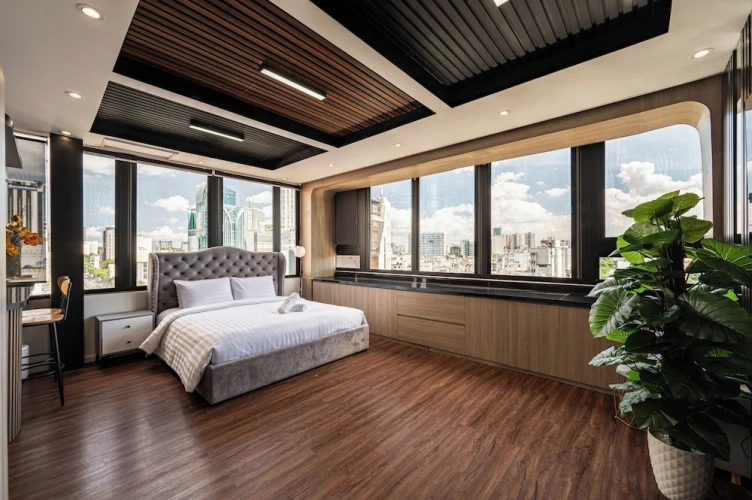 Deluxe Double room with city view