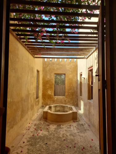 Samaki House