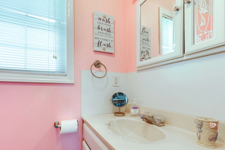2 Bedrooms Cottage