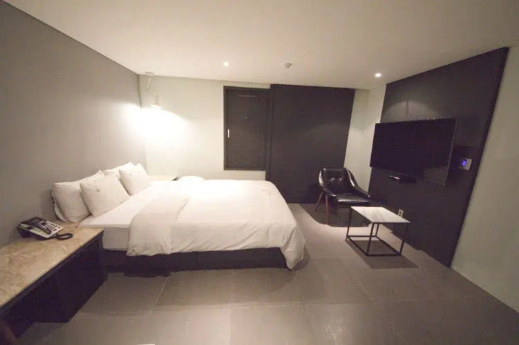 Lazzi Motel