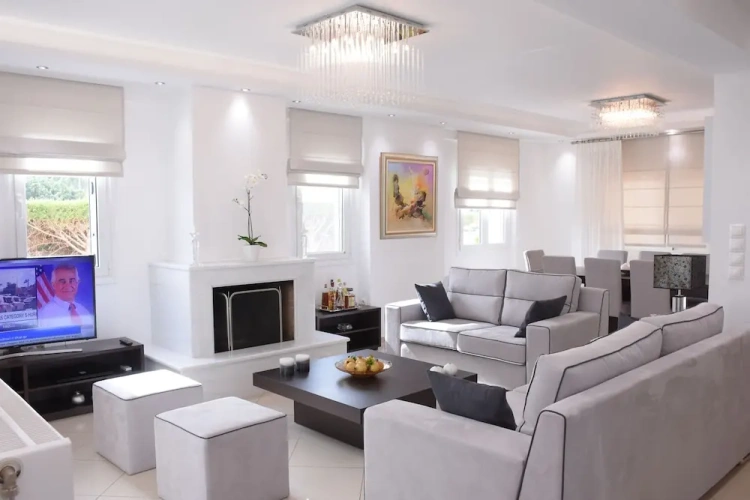 3 Bedrooms Luxury Villa with balcony