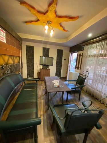 Nor Nreni Hotel