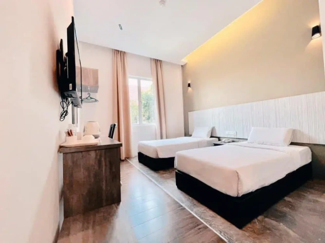 Standard Twin room
