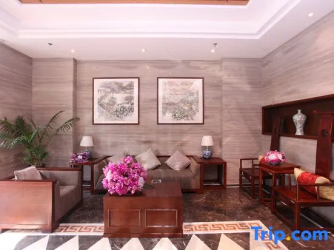 Tiandi Renhe Luochenghui Hotel