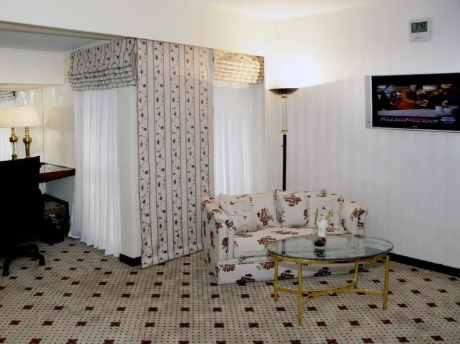 Avari Lahore