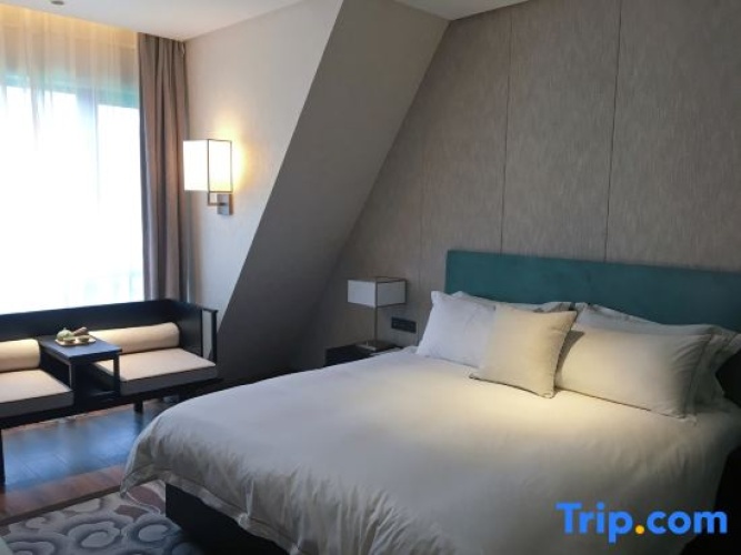 1 Bedroom Suite