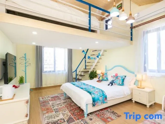Quadruple Suite