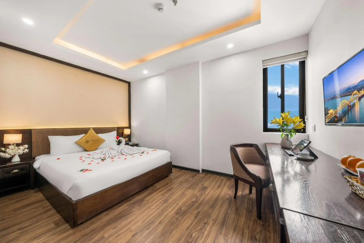 Palazzo Da Nang Beach Hotel