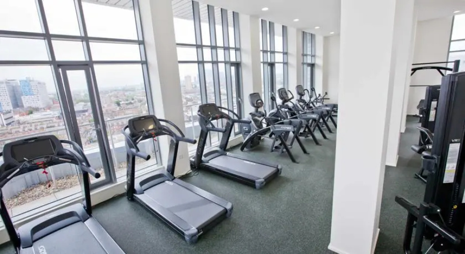 Hult Tower & Studios