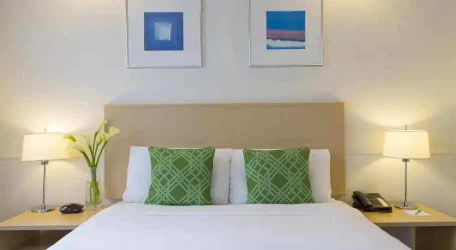 Mercure Willis Street