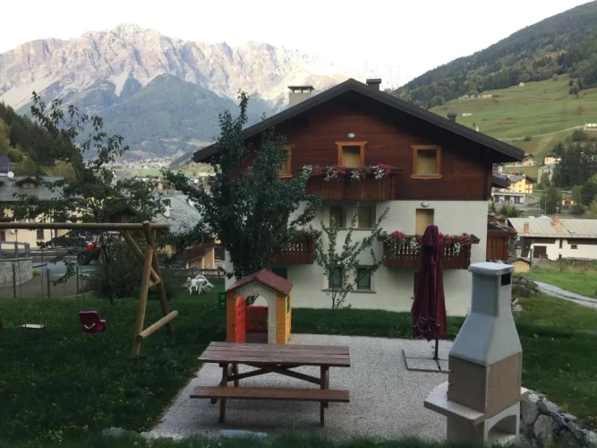 Superior Double Chalet