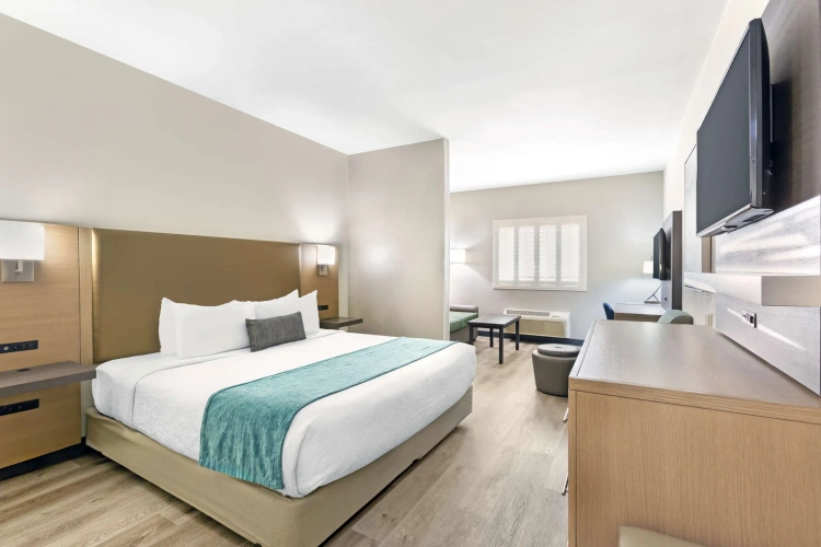 Double Suite