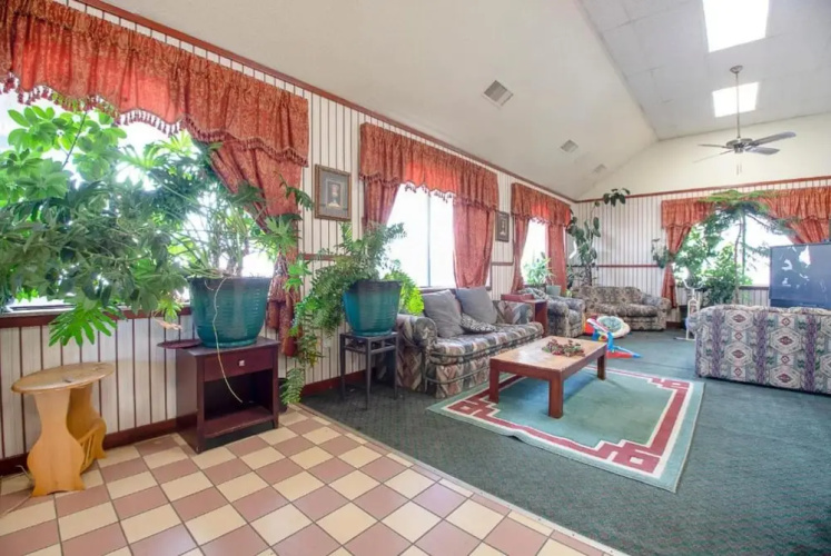 Days Inn Elkhart