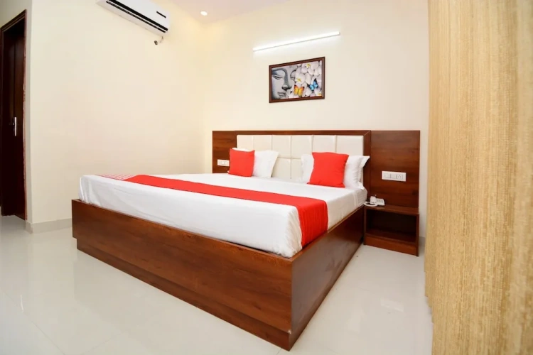 Deluxe Double room