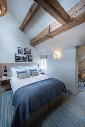 1 Bedroom Double Suite