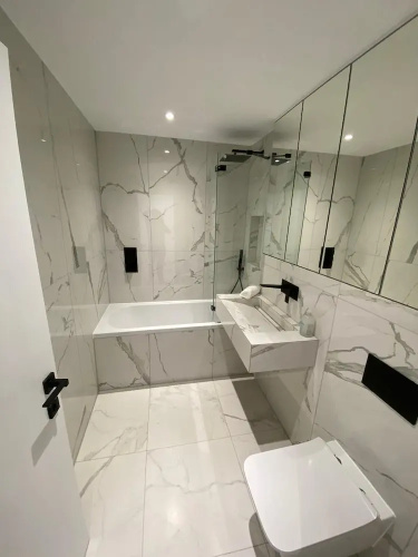 Amazing 2 Bed 2 Bath Flat