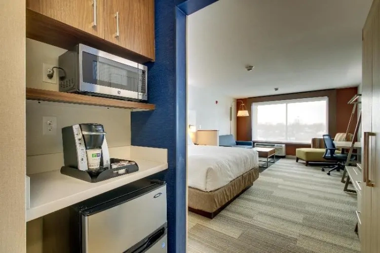 1 Bedroom Double Suite