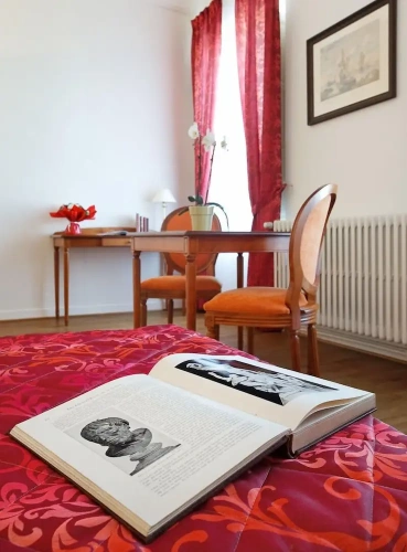 1 Bedroom Apartment with balcony